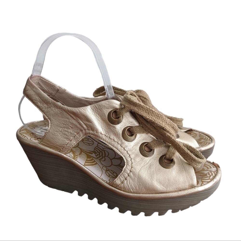 Fly London Yito Silver gold Women's Wedge Sandals size 37 7us s2